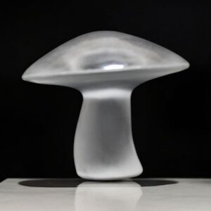 Vintage Viking Frosted Satin Glass Gill Mushroom Paperweight Made in USA